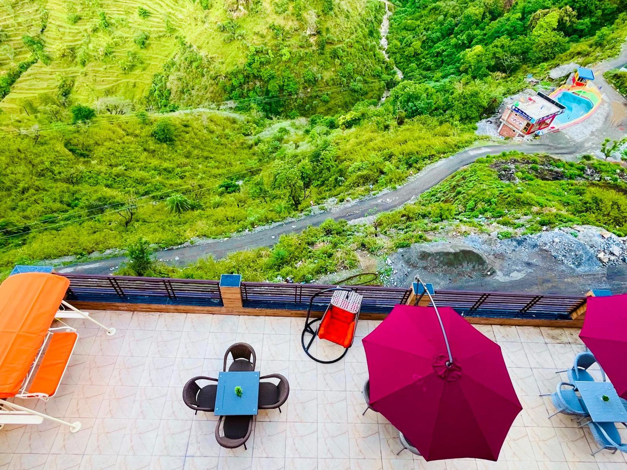 Doon Nature Valley Resort, Kempty Fall Mussoorie Esterno foto